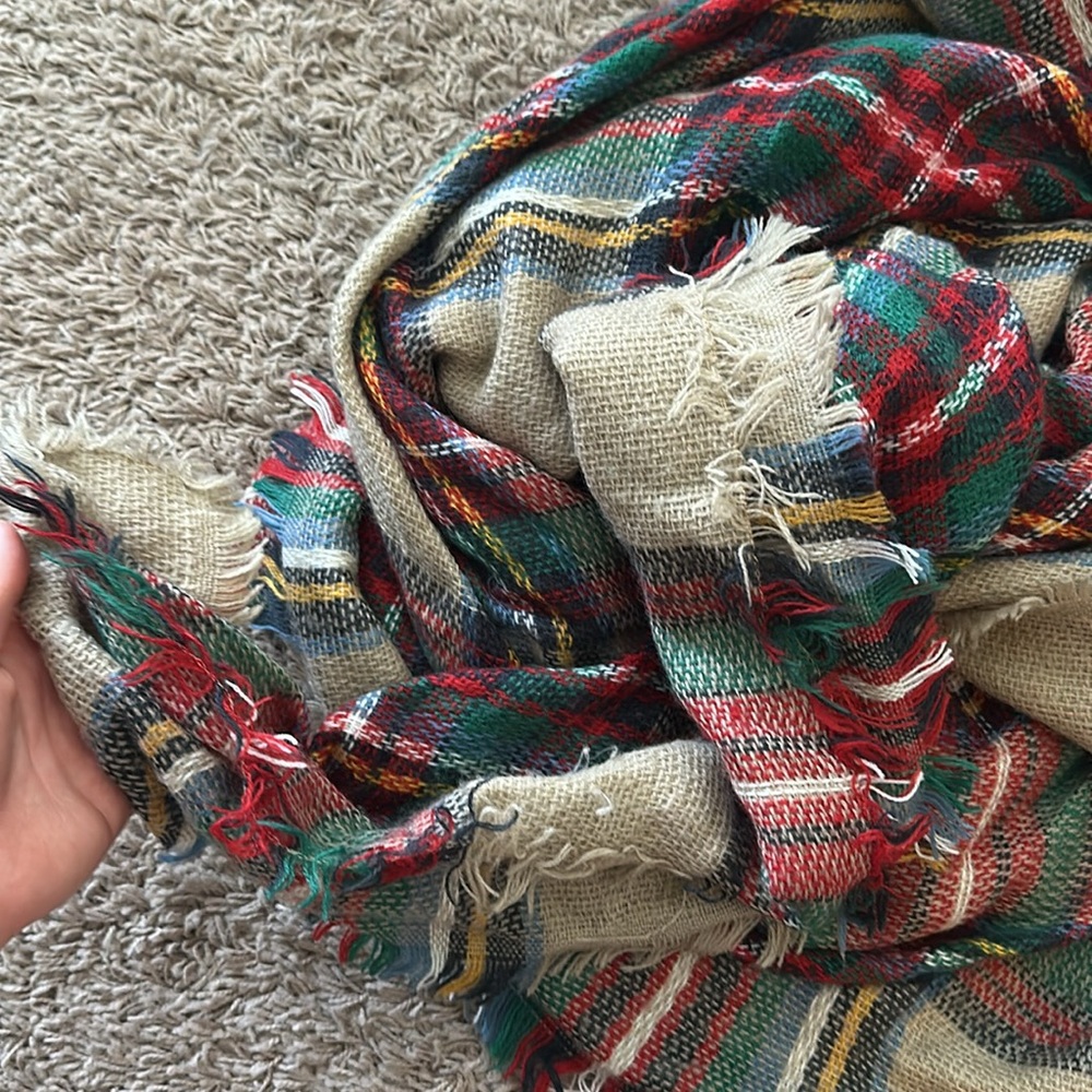 Scarf - Picture 3 of 3